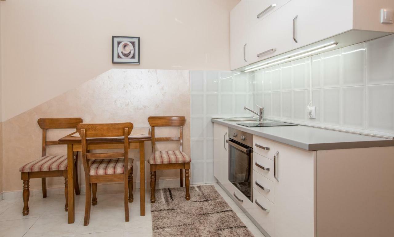 PetrovacValentina Apartmanアパートメント エクステリア 写真